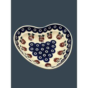 Polish Pottery Heart-Shaped Bowl Wiza Ceramika 6.5" Apples and Blueberry Pattern
